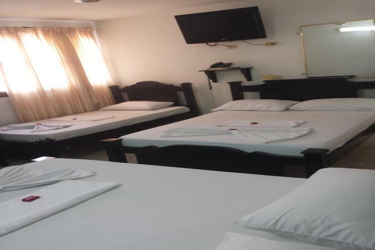 Hotel La Casa Del Turista Cartagène Extérieur photo